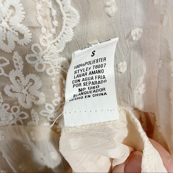 NWT Blue B Top Women’s Size Small Cream Lace Cottagecore Peasant Blouse Academia - Picture 10 of 11